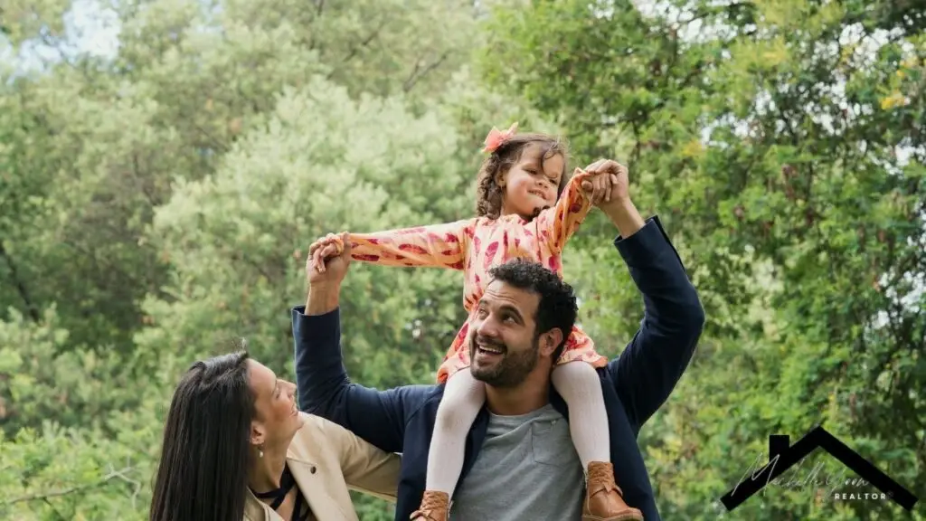 rovidence las vegas Family in the Park